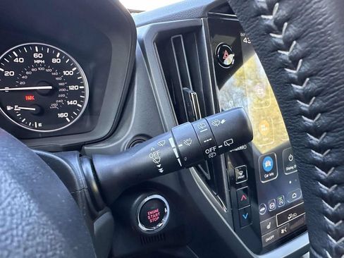 Certified 2025 Subaru Forester Premium AWD/4WD image 26