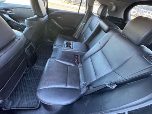Used 2015 Acura RDX AWD w/ Technology Package image 16