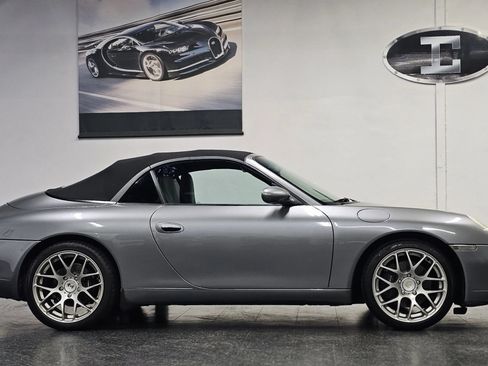 Used 2001 Porsche 911 Cabriolet image 9