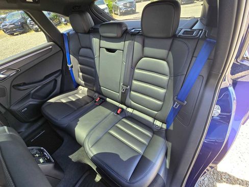 Used 2024 Porsche Macan GTS AWD/4WD image 19