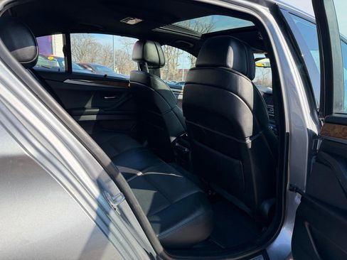 Used 2012 BMW 550i Sedan image 15