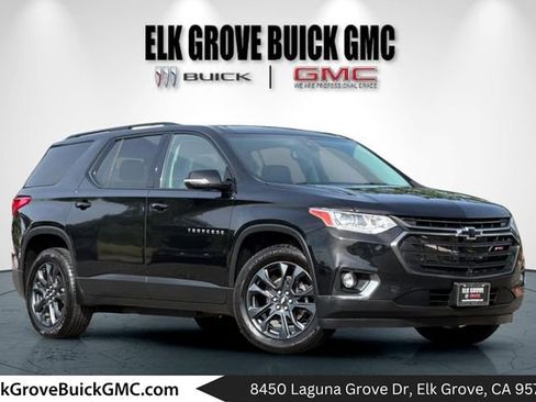 Used 2020 Chevrolet Traverse RS image 1