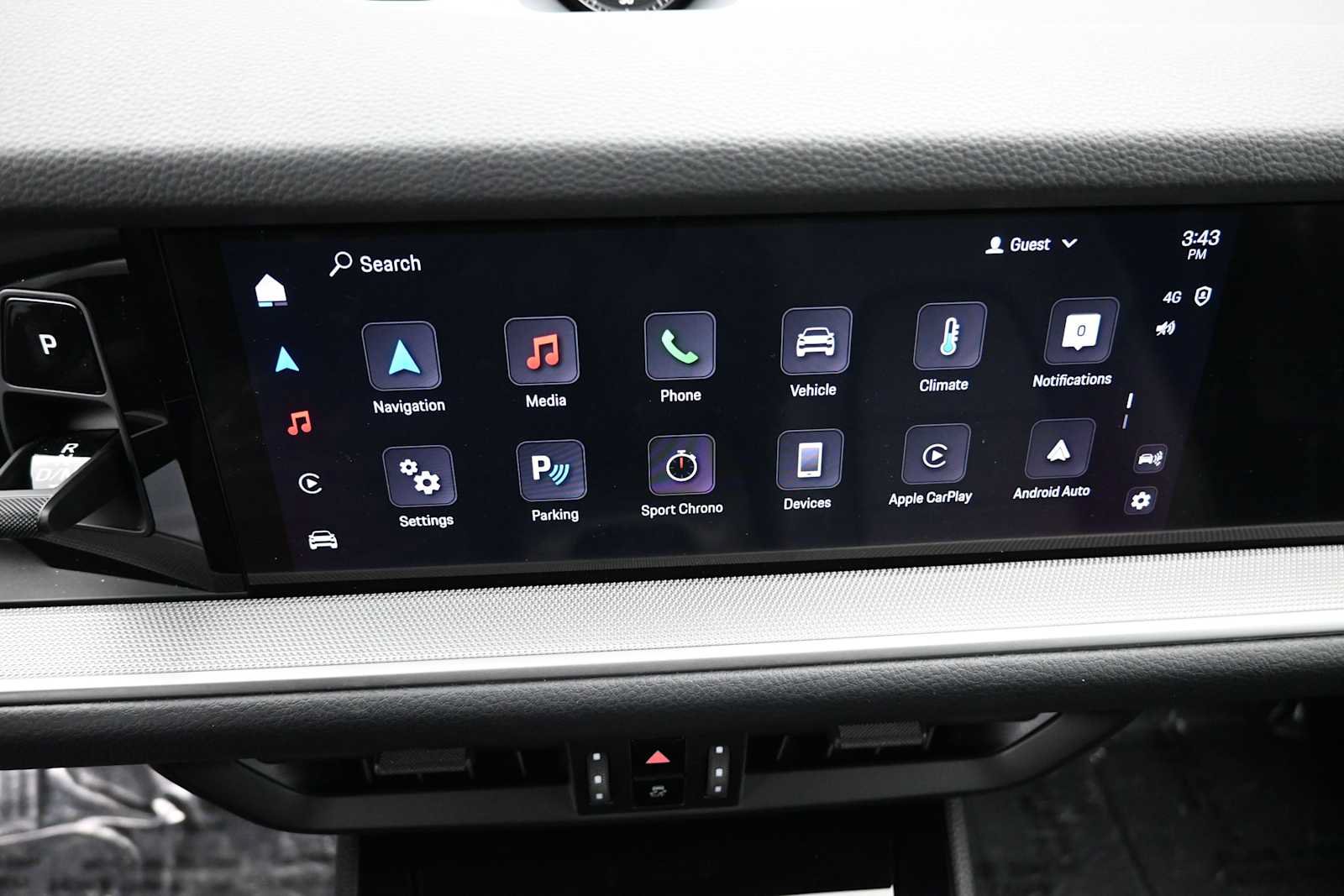 Certified 2025 Porsche Cayenne Coupe AWD/4WD image 13