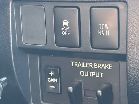 Used 2019 Toyota Tundra Limited w/ TRD Off Road Package AWD/4WD image 31