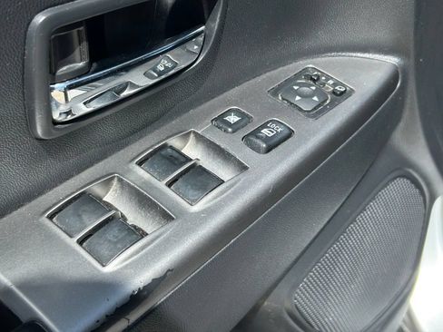 Used 2020 Mitsubishi Outlander Sport SE FWD image 20