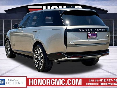 Used 2023 Land Rover Range Rover SE AWD/4WD image 5