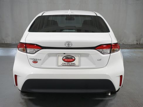 Used 2026 Toyota Corolla LE FWD image 7