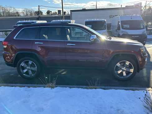 Used 2019 Jeep Grand Cherokee Limited AWD/4WD image 14