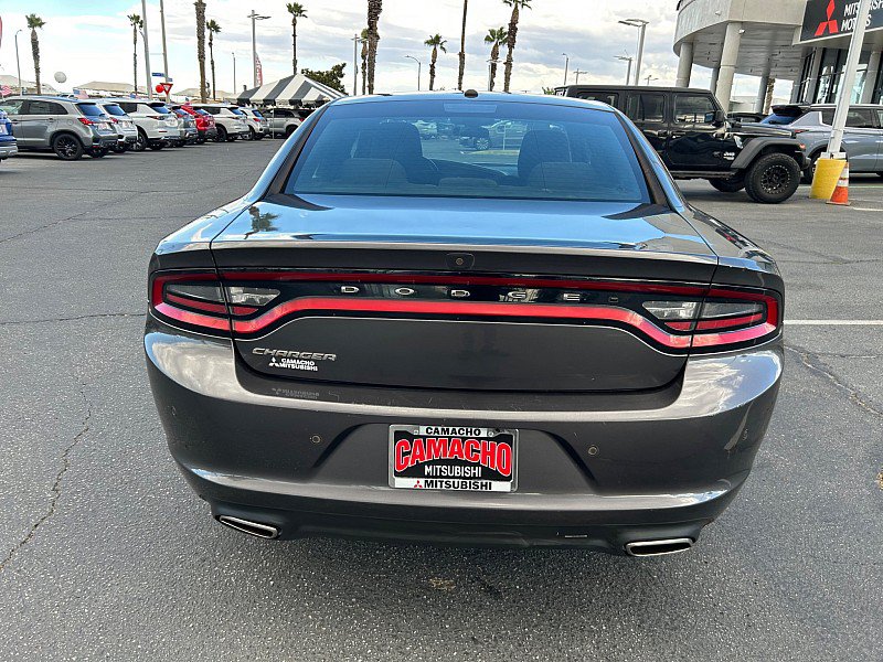 Used 2022 Dodge Charger SXT RWD image 6