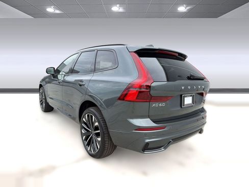 New 2026 Volvo XC60 T8 Ultra w/ Climate Package AWD/4WD image 3