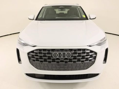 Certified 2025 Audi Q5 Premium Plus w/ Premium Plus AWD/4WD image 8