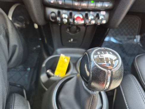 Used 2024 MINI Cooper S image 21