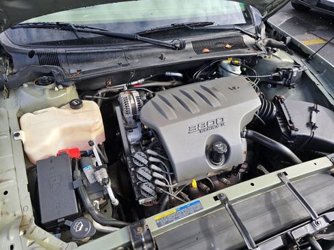 Used 2005 Buick Le Sabre Limited w/ Gran Touring Package image 30