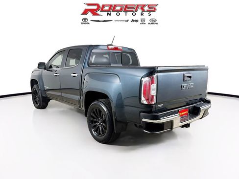 Used 2017 GMC Canyon SLT w/ Trailering Package image 6