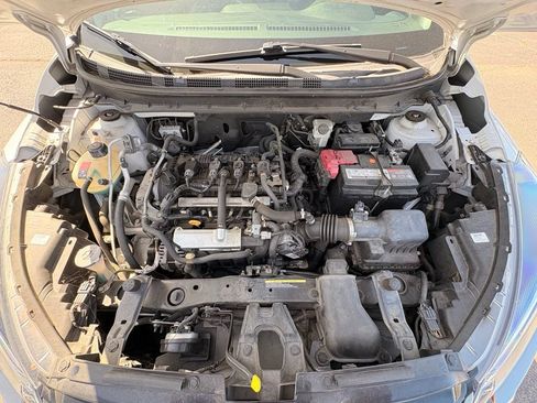 Used 2021 Nissan Kicks SR w/ SR Premium Package FWD image 33