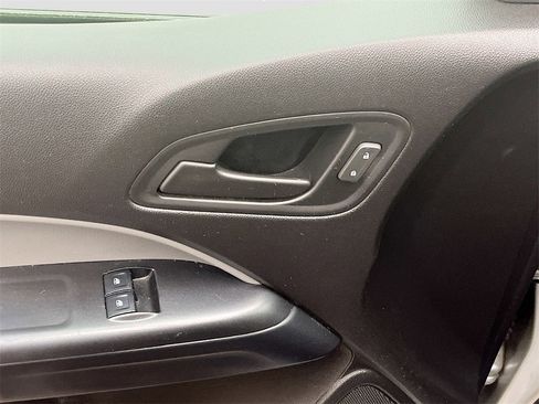 Used 2018 Chevrolet Colorado W/T image 17
