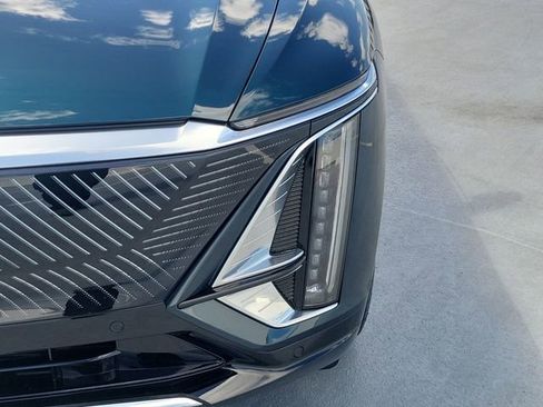 New 2026 Cadillac Lyriq Signature Luxury w/ Nappa Leather Package RWD image 10