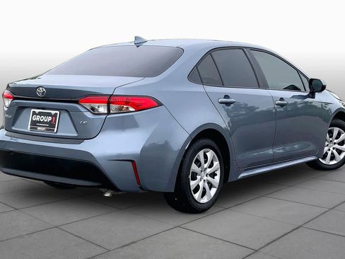 Used 2025 Toyota Corolla LE FWD image 13
