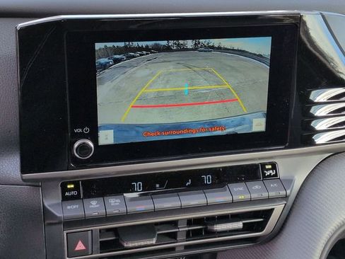 Used 2026 Toyota Camry SE image 19