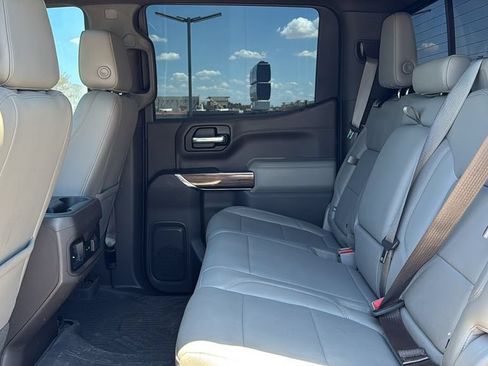 Used 2020 Chevrolet Silverado 1500 LT Trail Boss AWD/4WD image 22