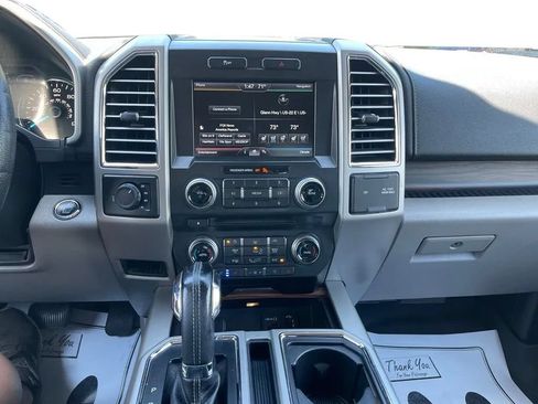 Used 2015 Ford F150 Lariat w/ Equipment Group 502A Luxury AWD/4WD image 35