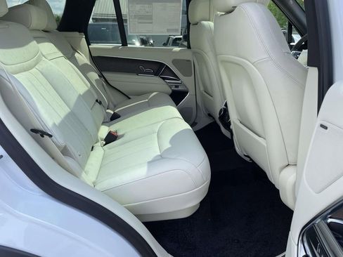 New 2026 Land Rover Range Rover SE AWD/4WD image 21