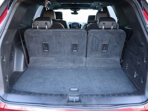 Used 2022 Chevrolet Traverse High Country image 30