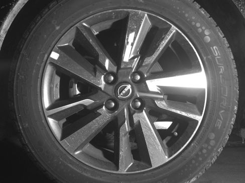 Used 2025 Nissan Versa SV FWD image 12
