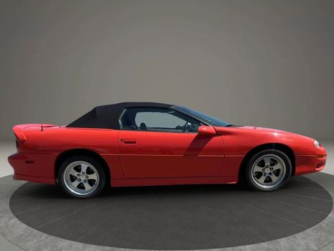 Used 1999 Chevrolet Camaro Z28 w/ Sport Appearance Pkg RWD image 4