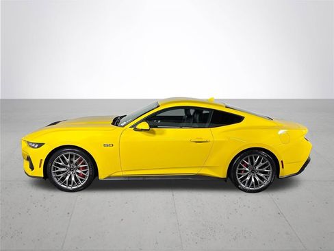 Used 2024 Ford Mustang GT Premium RWD image 10
