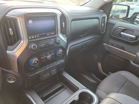 Used 2021 Chevrolet Silverado 1500 LT Trail Boss w/ Bed Protection Package AWD/4WD image 24