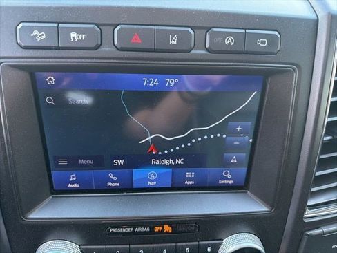 Used 2021 Ford Expedition Limited image 16