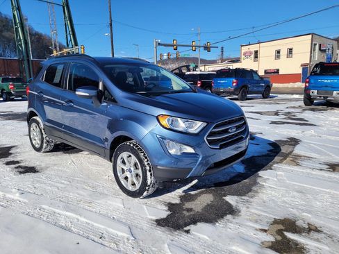 Used 2021 Ford EcoSport SE image 2