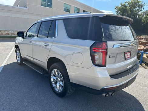 Used 2021 Chevrolet Tahoe Premier image 3