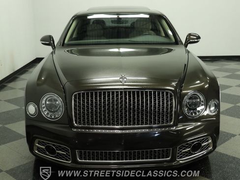 Used 2020 Bentley Mulsanne RWD image 16