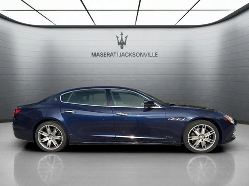 Used 2017 Maserati Quattroporte S GranLusso Q4 AWD/4WD image 5
