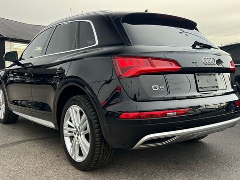 Used 2019 Audi Q5 Prestige w/ Prestige Package image 5