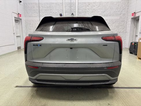 New 2026 Chevrolet Blazer EV LT image 4