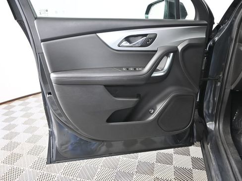 Used 2020 Chevrolet Blazer LT AWD/4WD image 18