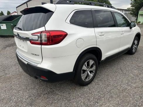 Used 2025 Subaru Ascent Premium AWD/4WD image 6