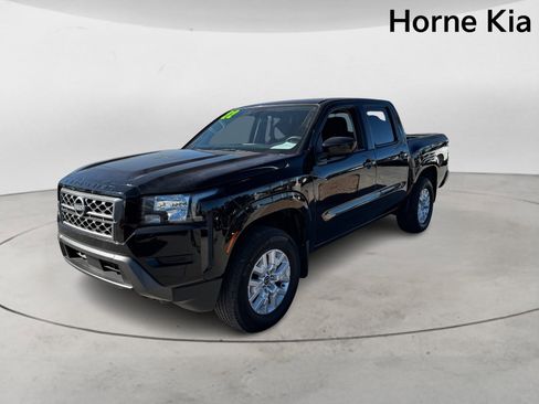 Used 2022 Nissan Frontier SV image 7