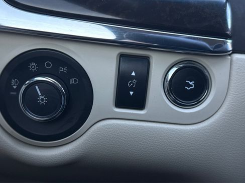 Used 2016 Lincoln MKS w/ Equipment Group 101A image 32