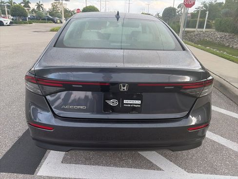 Certified 2025 Honda Accord LX image 4
