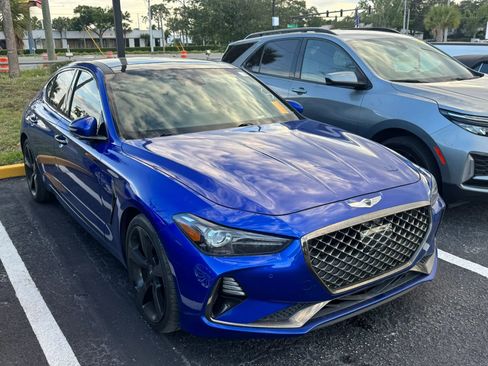 Used 2019 Genesis G70 2.0T Advanced w/ Sport Package RWD image 3