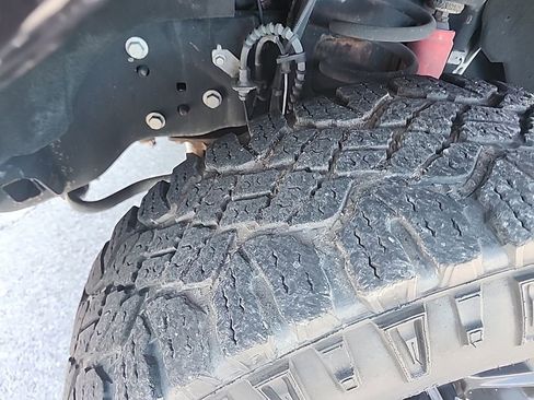 Used 2020 Ford F250 XLT w/ Tremor Off-Road Package AWD/4WD image 8