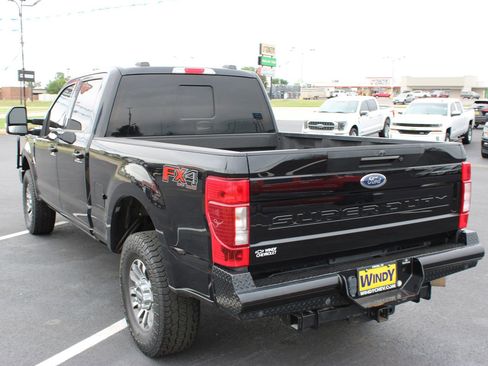 Used 2022 Ford F250 Lariat w/ Lariat Ultimate Package AWD/4WD image 6