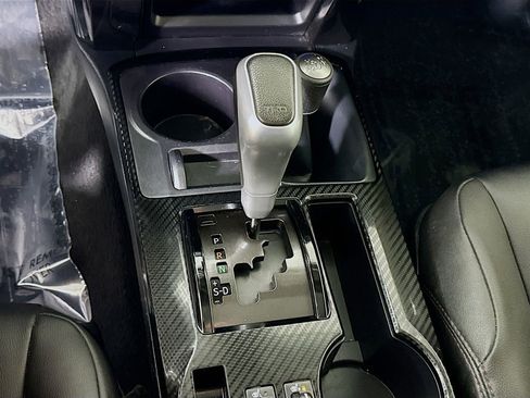 Certified 2024 Toyota 4Runner TRD Off-Road Premium w/ Off Road Premium Plus Package AWD/4WD image 11