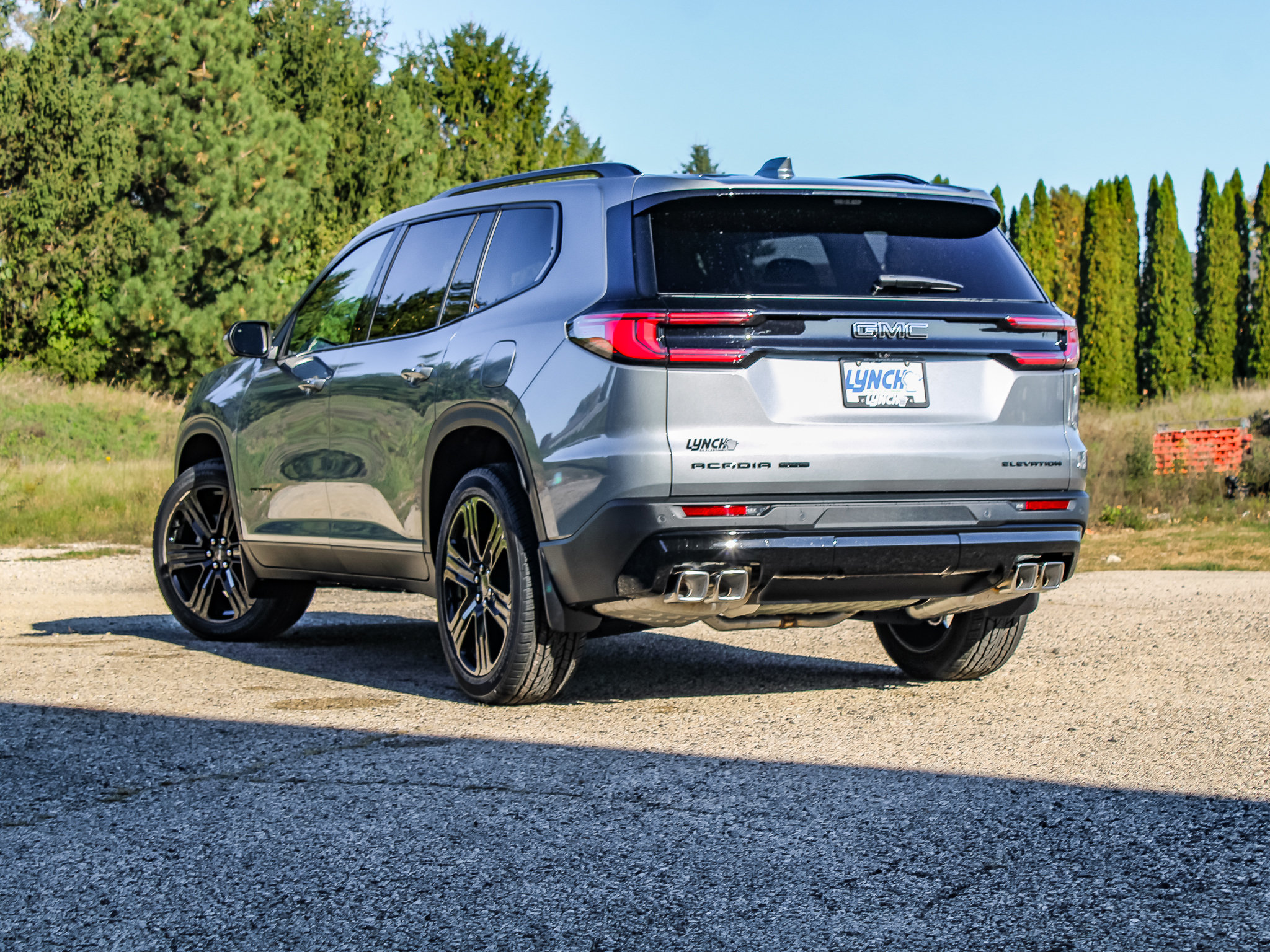 New 2027 GMC Acadia Elevation w/ Black Edition AWD/4WD image 10