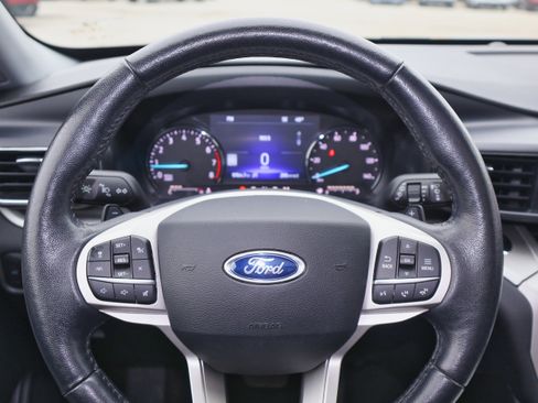 Used 2021 Ford Explorer XLT w/ Equipment Group 202A image 23