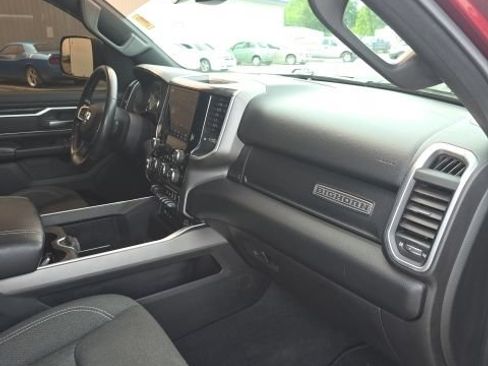 Used 2019 RAM 1500 Big Horn RWD image 35